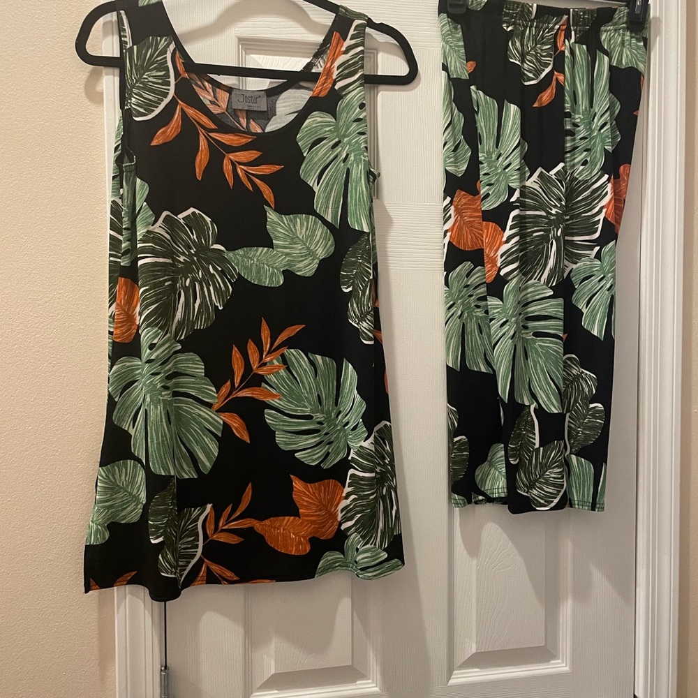 Tropical Leaf Print Women's Set